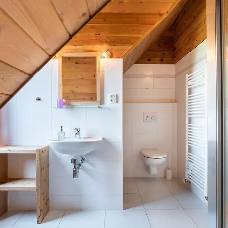 Cedrovy Guest house 3*