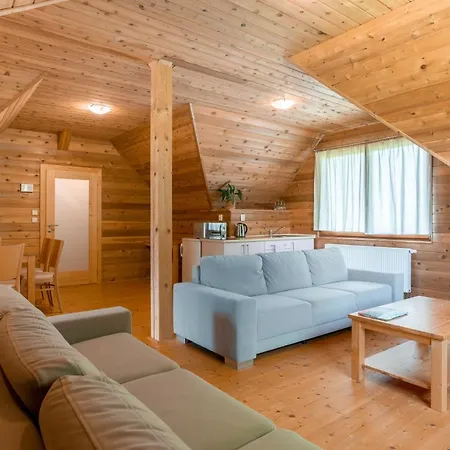 Cedrovy Guest house Dobrikov